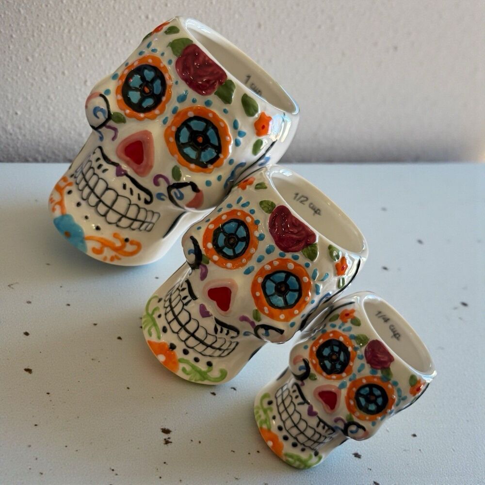 Cocinaware 2017 LTD EDITION Day of the Dead 3-pc Sugar Skull Set- Measuring Cups - Picture 6 of 9